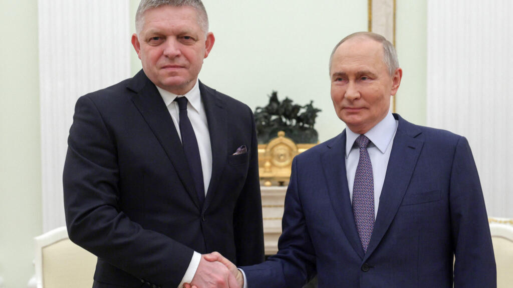 Putin welcomes Slovak PM to Moscow, a rare visit by EU leader