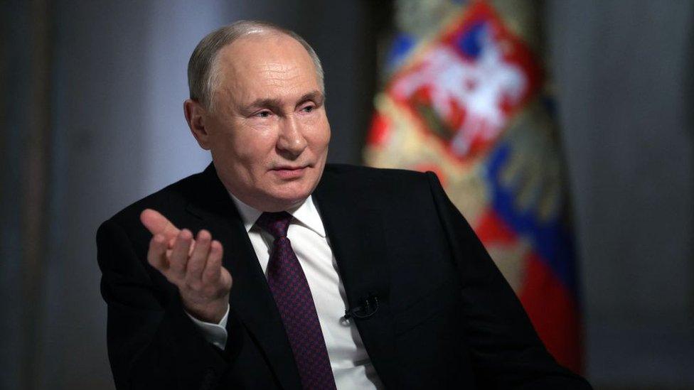 Vladimir Putin Pushes Bitcoin As A Viable Alternative To Dollar Reserves