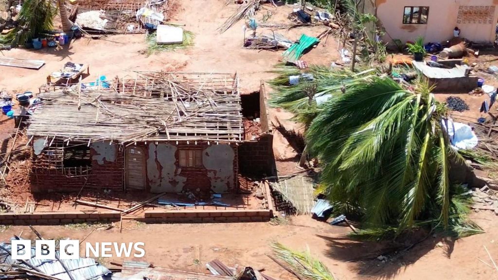 Cyclone Chido: Dozens in Mozambique killed by ‘intense’ storm