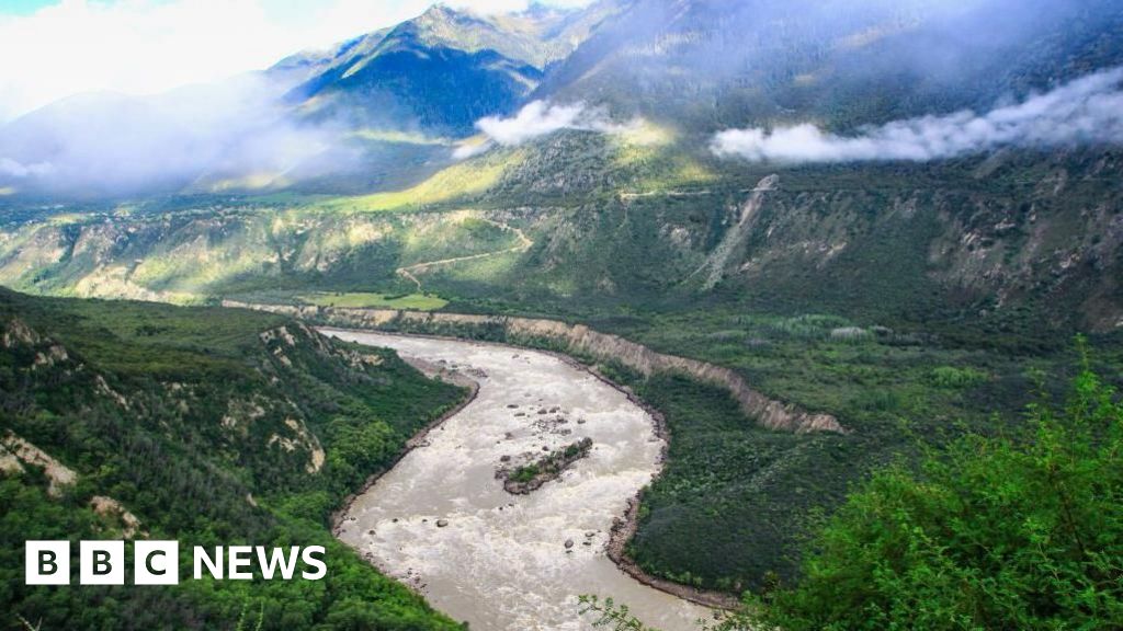 China to build world’s largest hydropower dam in Tibet