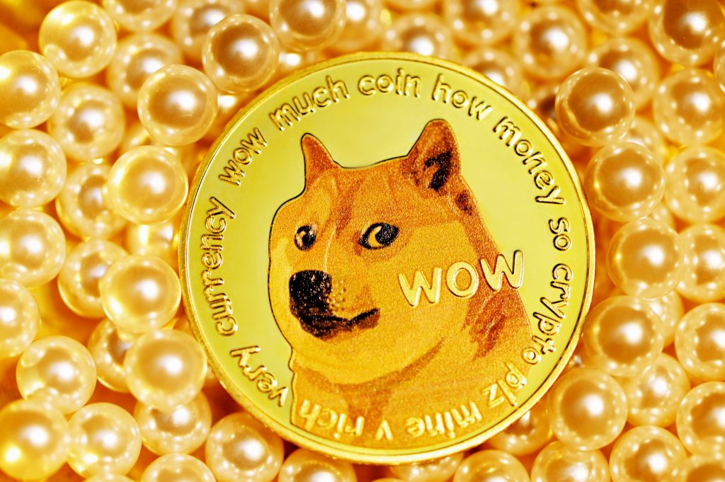 Dogecoin Rally Ahead: Expert Pinpoints Timing For Next Major Price Surge, Here’s When