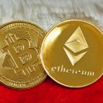 Bitcoin ETFs See $226 Million Outflows While Ethereum Gains $130 Million – Signs Of Coming Altseason?