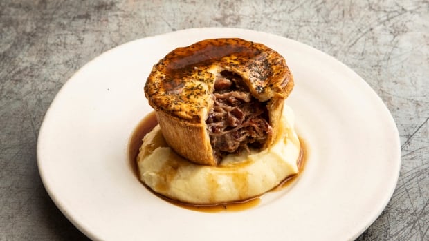 A pie heist? British chef out $45K in savoury meat pies after van stolen with ‘tasty’ goods inside