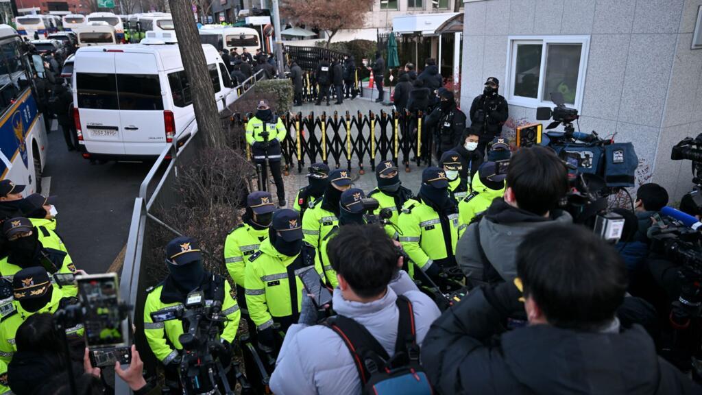 South Korea investigators move to arrest impeached president Yoon