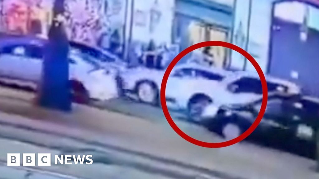 Moment New Orleans attacker enters busy street in pick-up truck