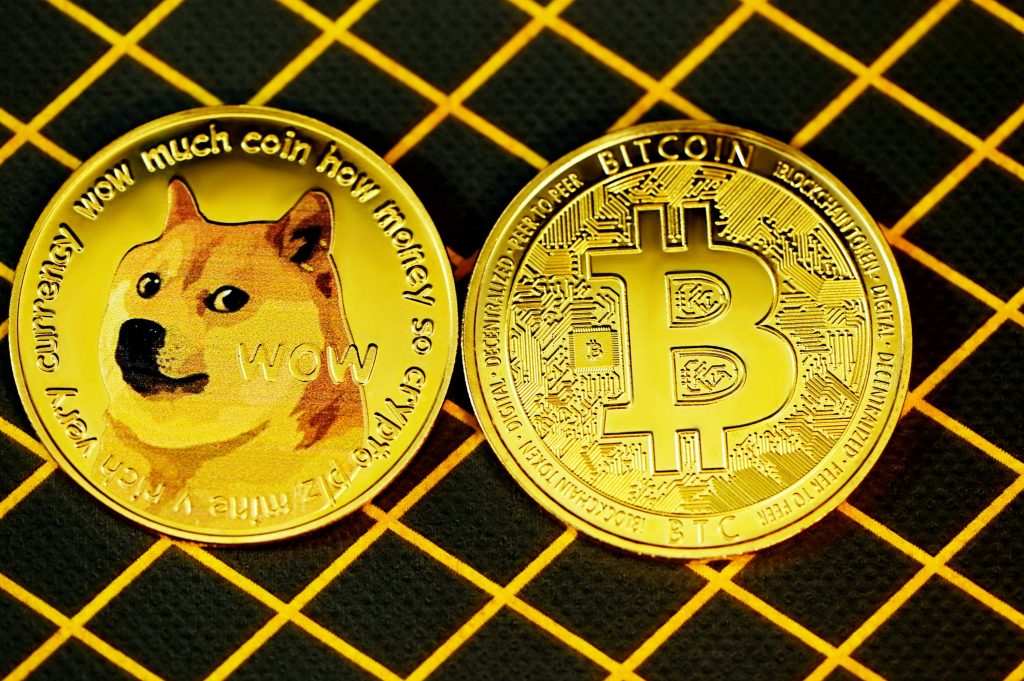 Dogecoin’s Bullish Case Hinges On Key Bitcoin’s Price Movement, Here’s How